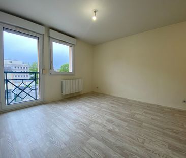 Location Appartement 1 pièce 21m² - Photo 3