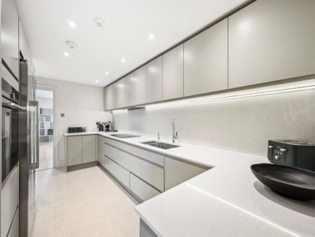 3 bedroom penthouse to rent - Photo 3