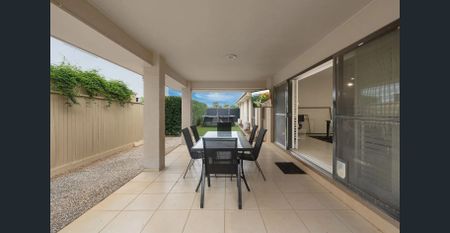 Lowset, low maintenance family home in quiet cul-de-sac - Photo 5