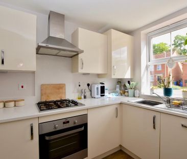 2 bedroom terraced house to rent - Photo 5