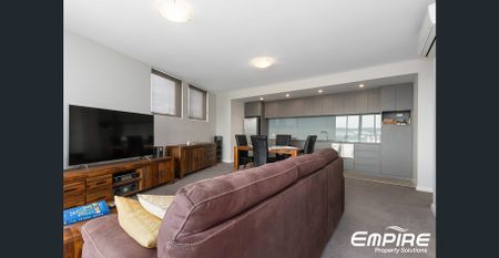 Incredible opportunity to live metres from the ocean - Photo 4