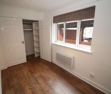 St Lawrence Quay, Salford Quays, Salford, M50 - Photo 1