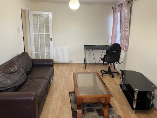 2 Bed Flat, Formartine Road, AB24 - Photo 1