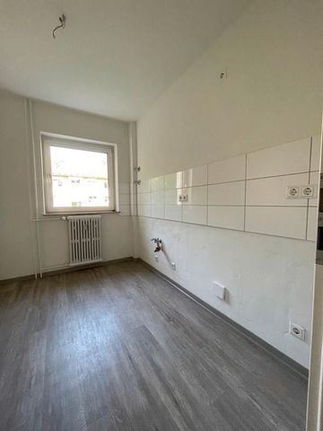 Die gefällt mir: gemütliche 3-Raum-Wohnung mit Sonnenbalkon - Photo 5