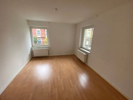 2,5-Zimmer mit Einbauküche - Foto 2