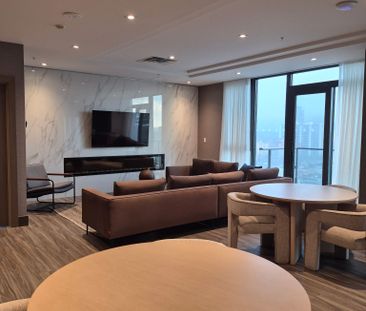 For Lease - 75 James Street Unit# 818, Hamilton, Ontario - Photo 2