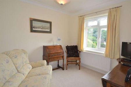 Little Lodge Woodlands Close Malvern Worcestershire, WR14 - Photo 5