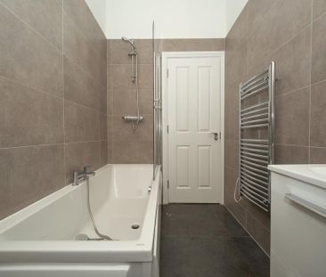 2 bedroom detached house to rent - Photo 1