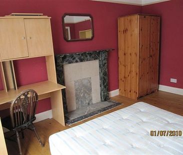 31, Brownlow Street - Photo 2