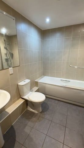 1 Bed Flat, City Walk, S1 - Photo 5