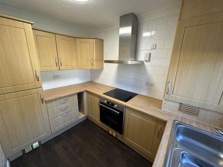 Townlands, Great Yarmouth, Gorleston - Photo 5