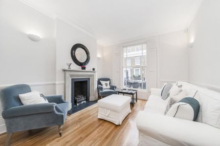 3 bedroom terraced house to rent - Photo 3