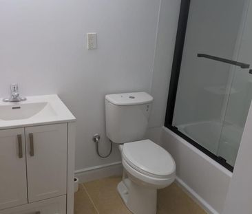 For Lease - 34 Ravenscroft Road, Ajax, Ontario - Photo 6