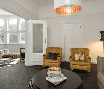 Thorndon Gem !!! - Photo 1