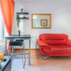 1.5-room furnished apartment at Kreuzplatz - Photo 2