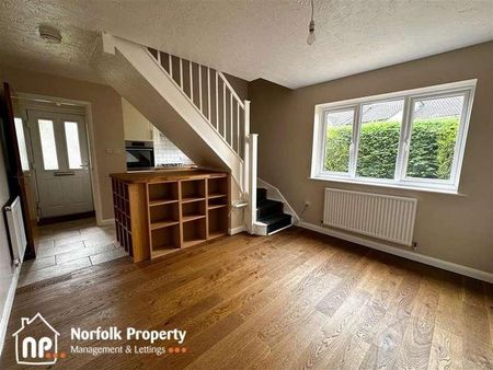 Thorpe Marriott, NR8 - Photo 4