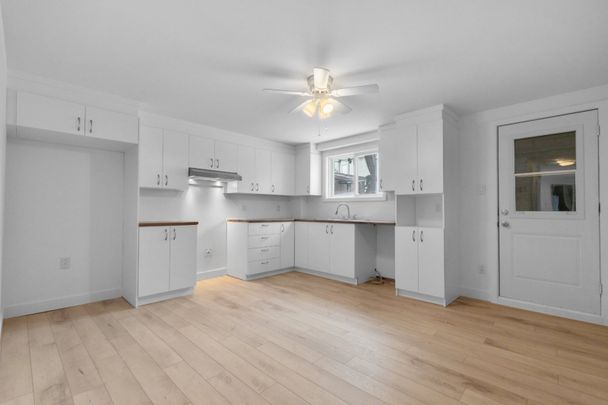 71 Rue Gratton, Sainte-Thérèse, QC J7E - Photo 1