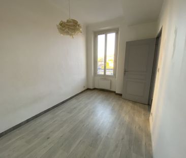 Location Appartement 2 pièces 34m² TOULON 83200 - Photo 5