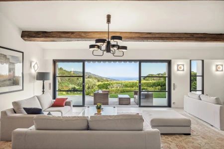 MOUGINS - Magnifique villa contemporaine vue mer - Photo 5