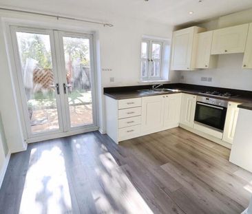 2 bedroom terraced house to rent - Photo 3