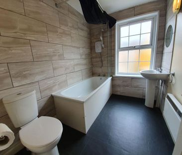 2 bedroom apartment to rent - Photo 6