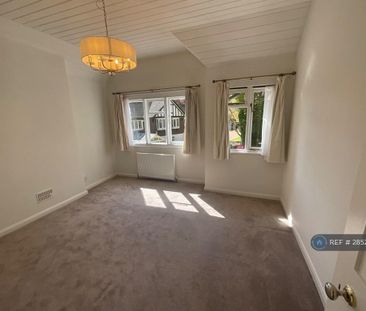 2 bedroom bungalow to rent - Photo 3