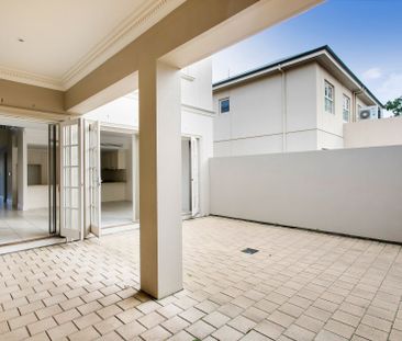 86 Finniss Street, North Adelaide - Photo 1