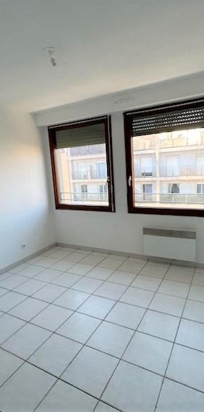 Location Appartement 1 pièce 18m² AIX EN PROVENCE 13100 - Photo 1