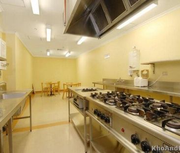 Loft style unit with portable ac - Photo 4