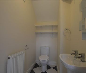 3 bedroom property to rent - Photo 3