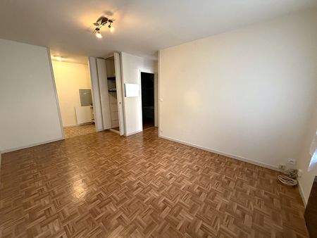 Location Appartement 2 pièces 38m² - Photo 2
