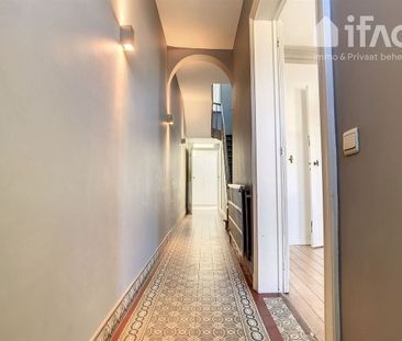 Huis te huur in Tervuren voor € 1.850 met 5 slaapkamers - Photo 3