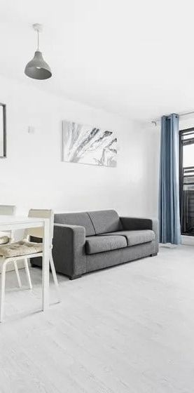 Room in a Shared Flat, Mitcham Road, SW17 - Photo 1