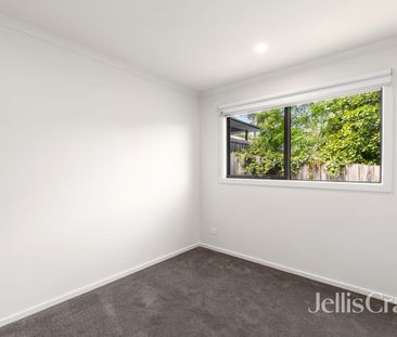 Brand New Private Rear Cottage with Secure Access - Photo 2