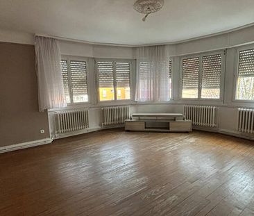 APPARTEMENT F5 AU CENTRE-VILLE - Photo 2