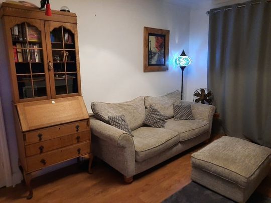 Room in a Shared Flat, Manor Lane, SE12 - Photo 1