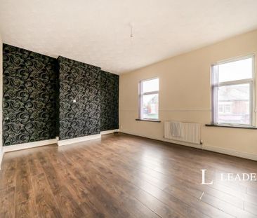 4 bedroom terraced house to rent - Photo 6