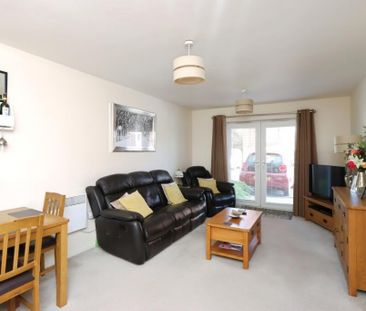 2 Bed Flat, Cuthbert Cooper Place, S9 - Photo 2