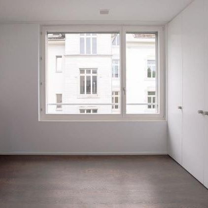 Exklusiv wohnen! Grosszügig, hochwertig, erstklassig gebaut! - Photo 1