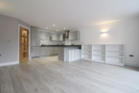 2 bedroom apartment to rent - Photo 2
