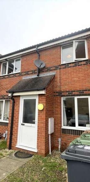 Porchester Close, Peterborough, PE2 - Photo 1