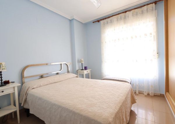 Apartamento en Lomas de Cabo Roig. Temporada baja.