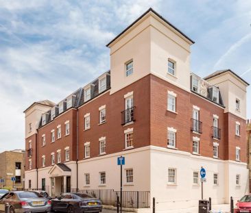 1 Bedroom Flat - Photo 1