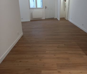 Location Appartement 2 pièces 47m² COULOMMIERS 77120 - Photo 2