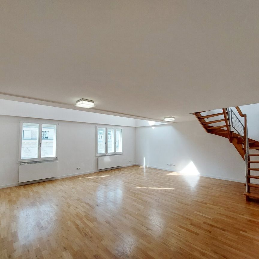 Elegante 4 Zimmerwohnung mit toller Terrasse in Bestlage - Photo 1