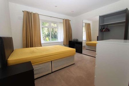 Finchley Road, Finchley Road, NW11 - Photo 5