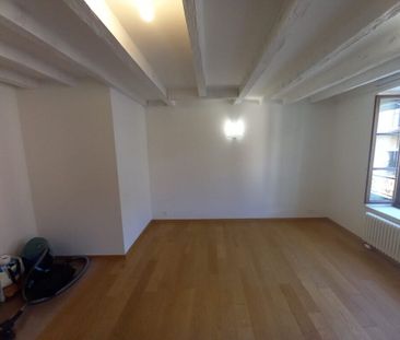 2.5-room apartment on the 1st floor without elevator located in Chê... - Foto 3