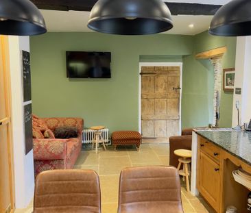 5 bedroom detached house to rent - Photo 5