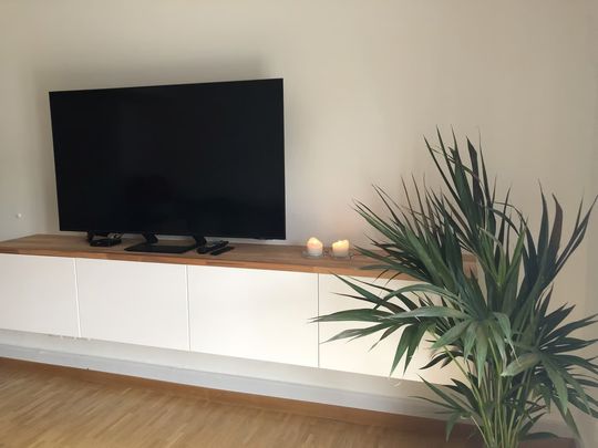 1 Zimmer, 130 m², 2. Stock - Photo 1