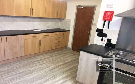 |ref: |, Alexandra Road, Southampton, SO15 - Photo 2